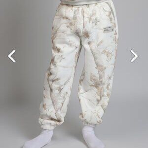 NWT Comfrt Kids XL white oak sweatpant